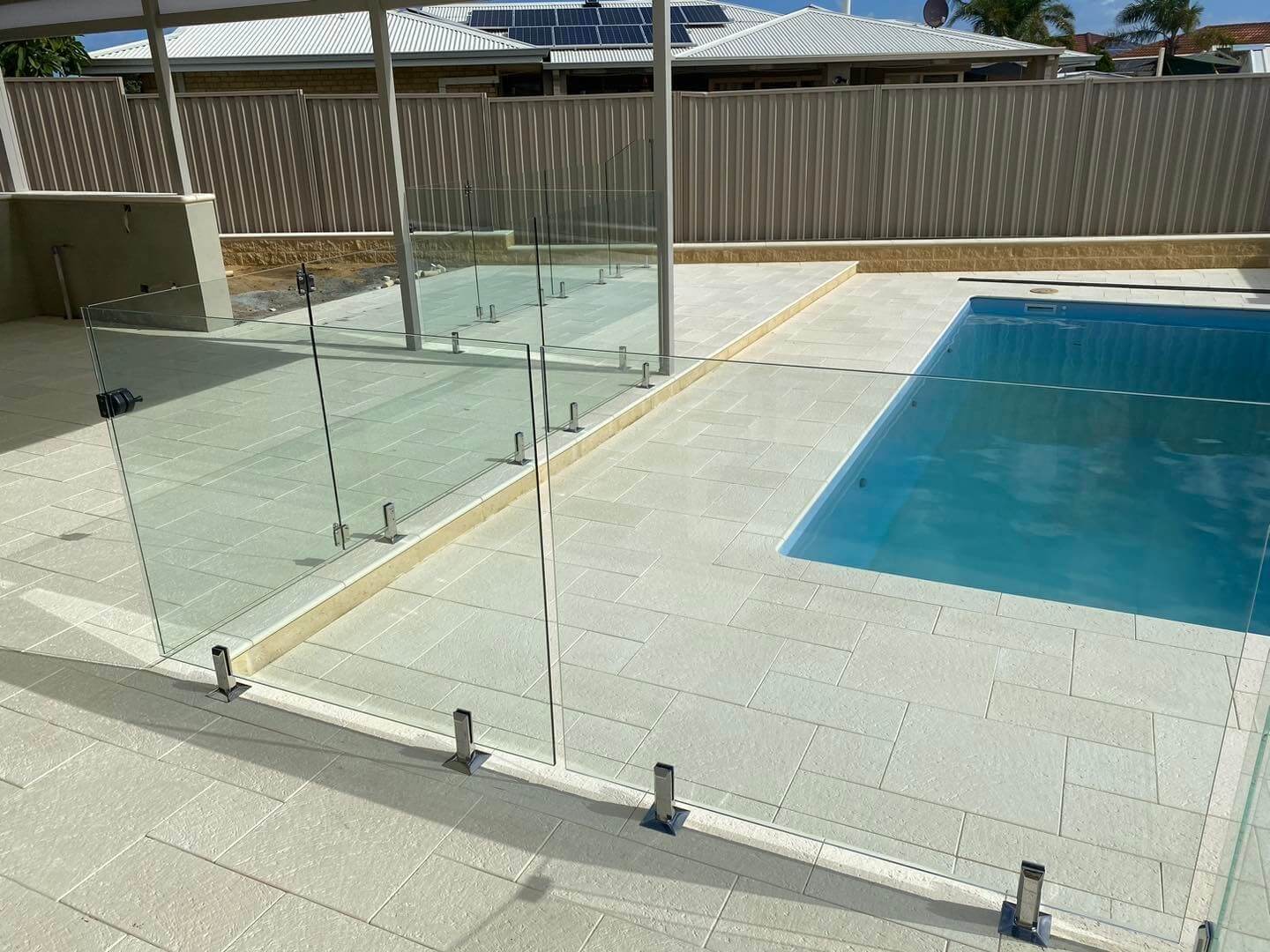 frameless glass pool fencing perth